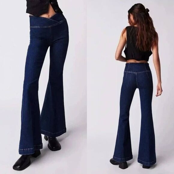 We the free Venice Beach High Rise Flare Jeans Size 26 NWOT - Picture 1 of 10